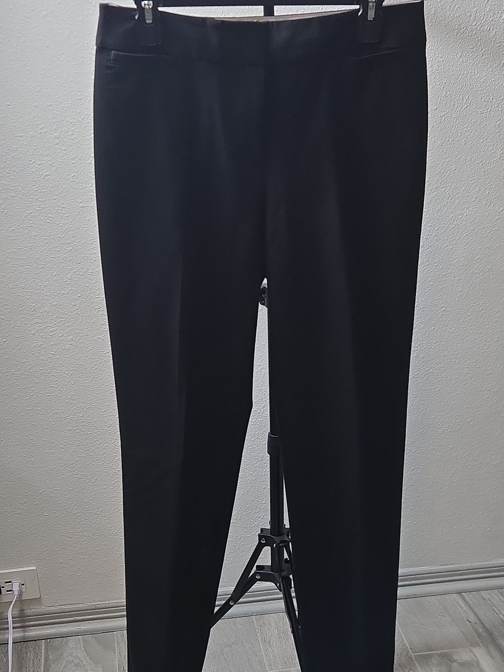 Liz Claiborne Women's Black Dress Pants - Straight Leg
